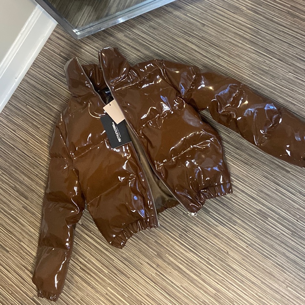 Pretty Little Thing Chocolate Cropped Vinyl Puffer Jacket